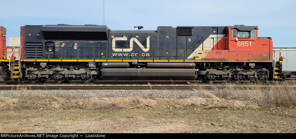 CN 8851